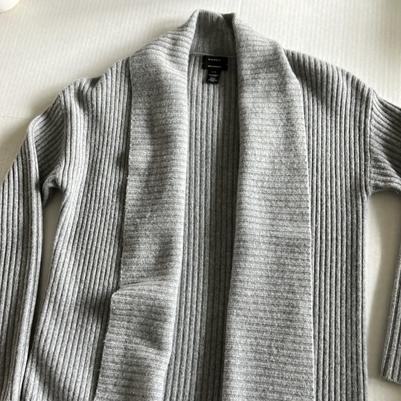 Long Ribbed Cashmere Cardigan - Picture 4 of 11